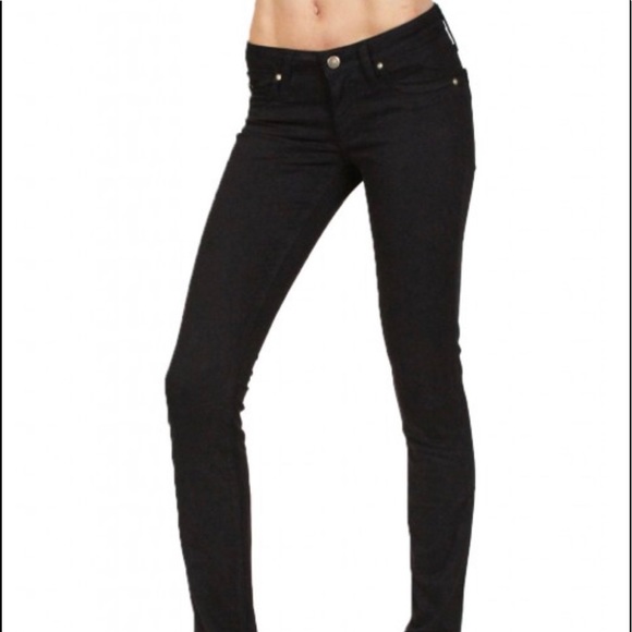 black jean womens